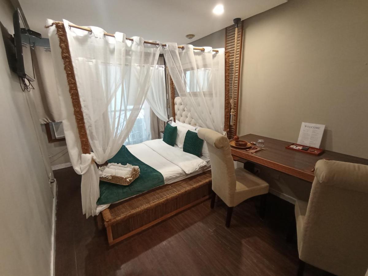 The Staycation - Serviced Rooms Manila Exterior foto