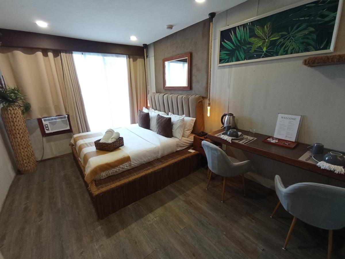 The Staycation - Serviced Rooms Manila Exterior foto