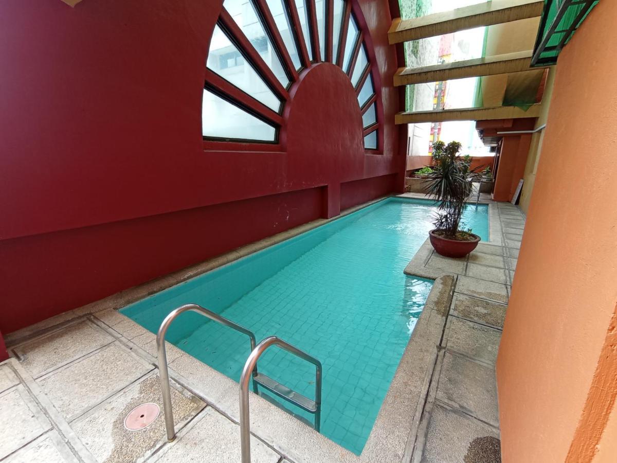 The Staycation - Serviced Rooms Manila Exterior foto